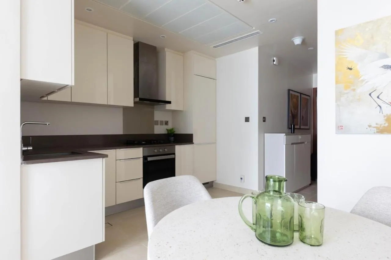 Cosy Fully Renovated Apartment Marina Gate Dubai